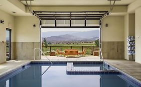 Red Sands Hotel